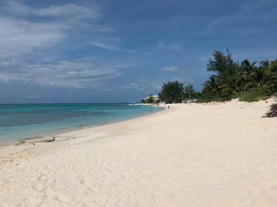 Beach'Nbarefoot Нассау Екстер'єр фото